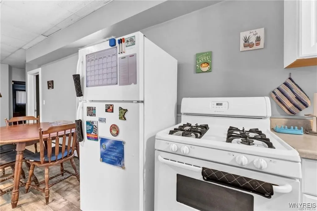 58 Center Street, Pomfret, New York 14063, Pomfret, New York 14063, 5 Bedrooms Bedrooms, ,2 BathroomsBathrooms,Residential,For Sale,58 Center Street, Pomfret, New York 14063,B1622228