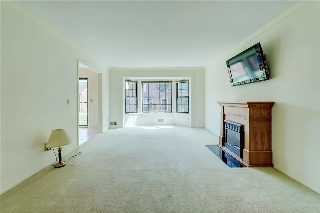 9 Dunbridge Heights, Perinton, New York 14450, Perinton, New York 14450, 3 Bedrooms Bedrooms, 7 Rooms Rooms,2 BathroomsBathrooms,Residential,For Sale,9 Dunbridge Heights, Perinton, New York 14450,R1620182
