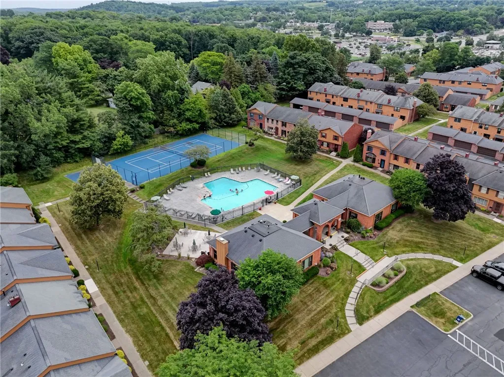 9 Dunbridge Heights, Perinton, New York 14450, Perinton, New York 14450, 3 Bedrooms Bedrooms, 7 Rooms Rooms,2 BathroomsBathrooms,Residential,For Sale,9 Dunbridge Heights, Perinton, New York 14450,R1620182