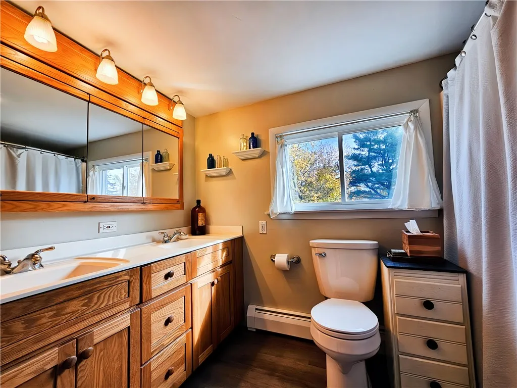 42 Pine Circle, Big Flats, New York 14845, Big Flats, New York 14845, 3 Bedrooms Bedrooms, 8 Rooms Rooms,1 BathroomBathrooms,Residential,For Sale,42 Pine Circle, Big Flats, New York 14845,R1622240