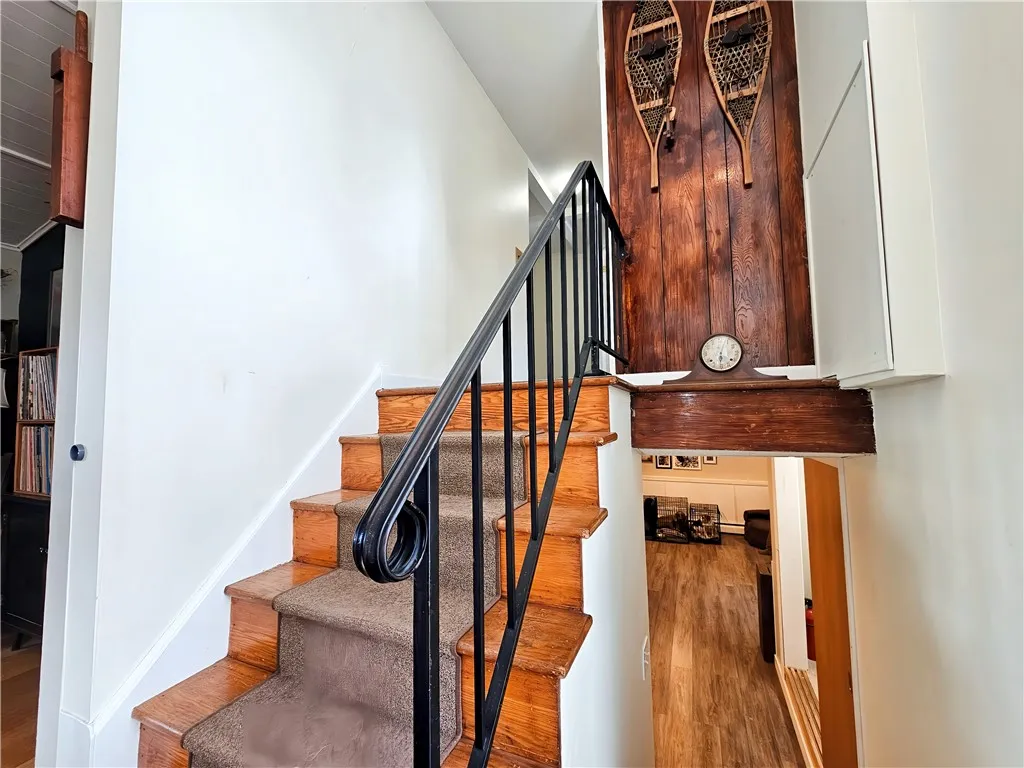 42 Pine Circle, Big Flats, New York 14845, Big Flats, New York 14845, 3 Bedrooms Bedrooms, 8 Rooms Rooms,1 BathroomBathrooms,Residential,For Sale,42 Pine Circle, Big Flats, New York 14845,R1622240