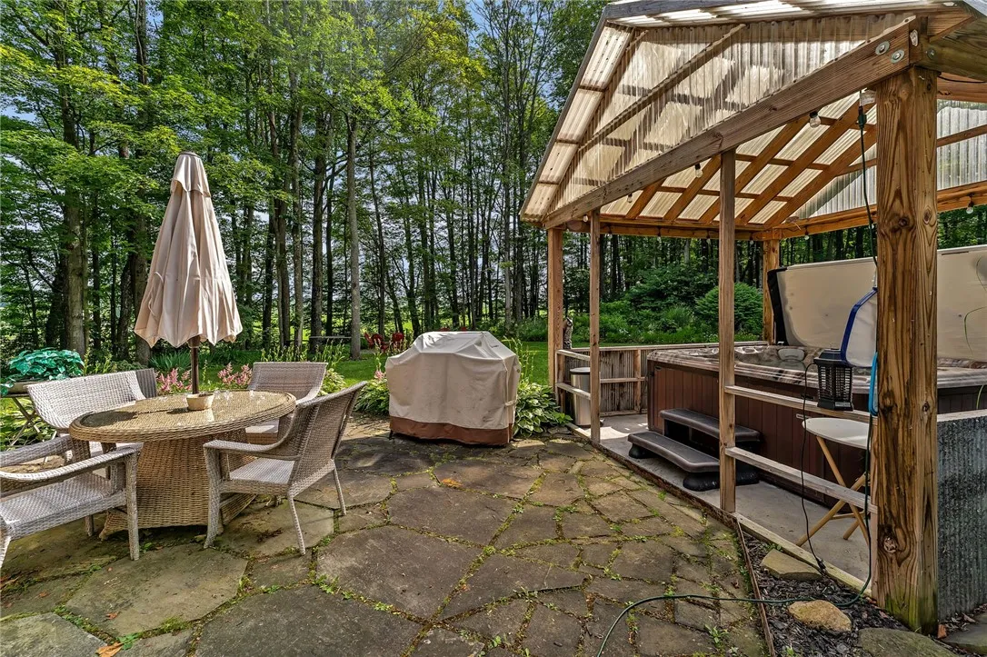 266 Atswell Road, Warren, New York 13439, Warren, New York 13439, 4 Bedrooms Bedrooms, 6 Rooms Rooms,2 BathroomsBathrooms,Residential,For Sale,266 Atswell Road, Warren, New York 13439,0,R1622110