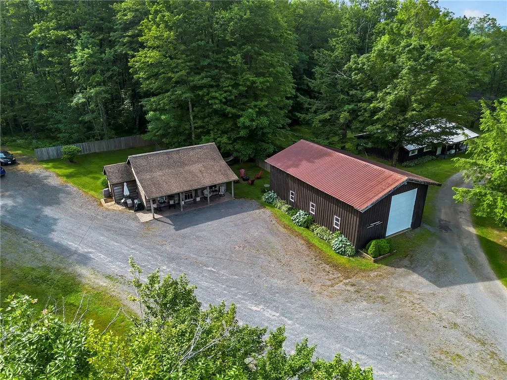 266 Atswell Road, Warren, New York 13439, Warren, New York 13439, 4 Bedrooms Bedrooms, 6 Rooms Rooms,2 BathroomsBathrooms,Residential,For Sale,266 Atswell Road, Warren, New York 13439,R1622110
