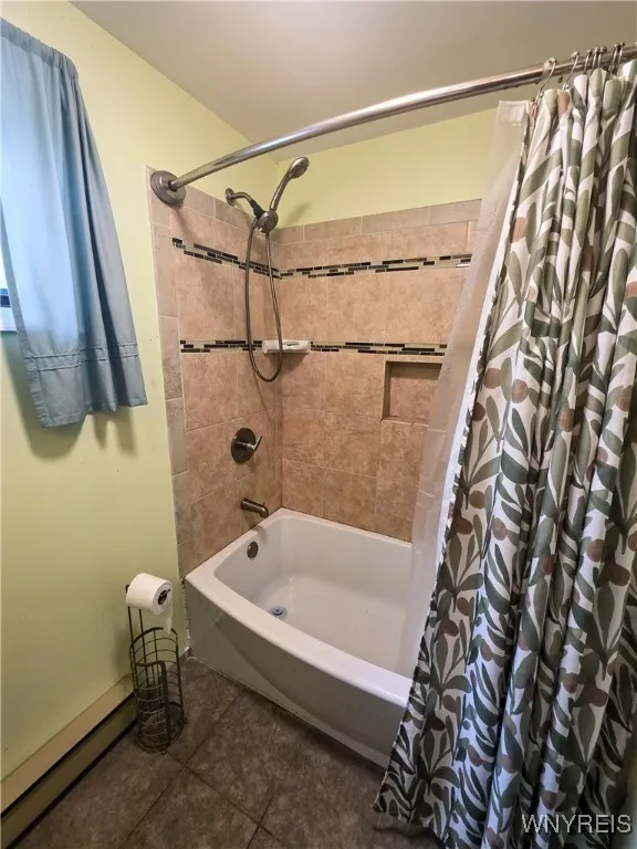 2ND FLOOR FULL BATHROOM