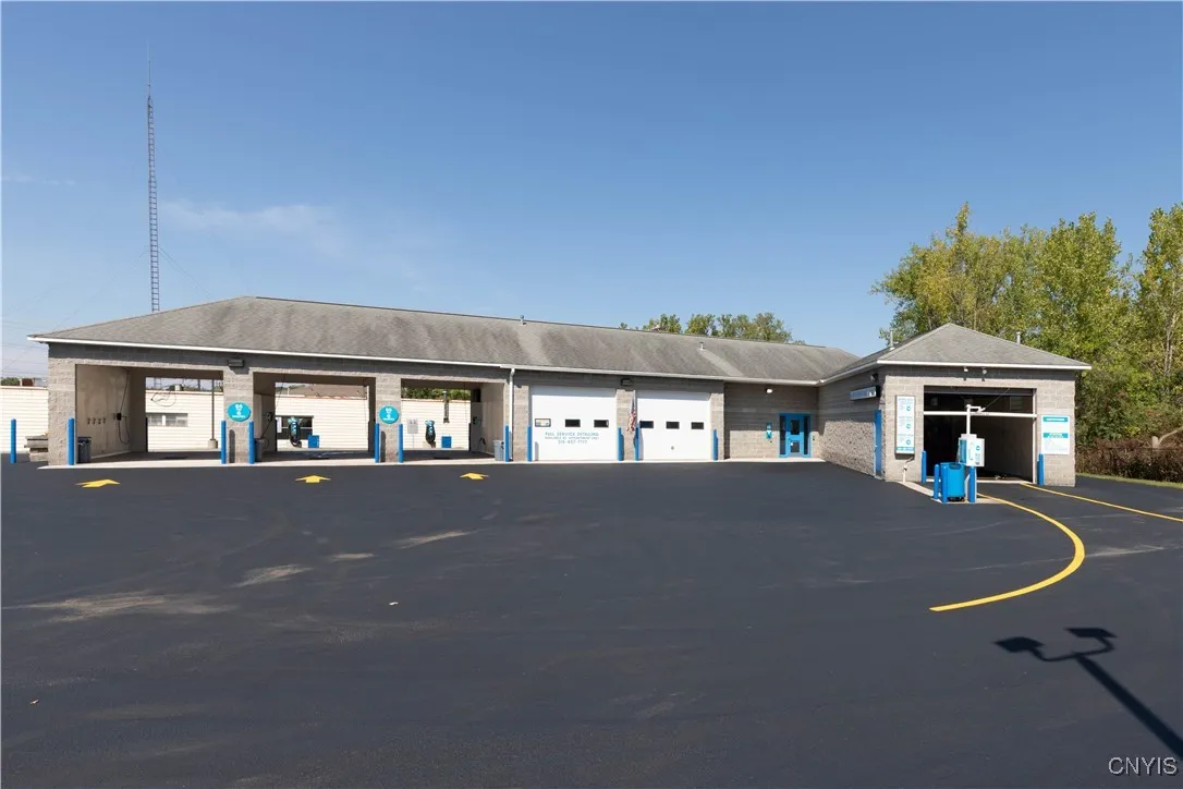 912 Old Liverpool Road, Salina, New York 13088, Salina, New York 13088, ,Commercial Sale,For Sale,912 Old Liverpool Road, Salina, New York 13088,S1620806