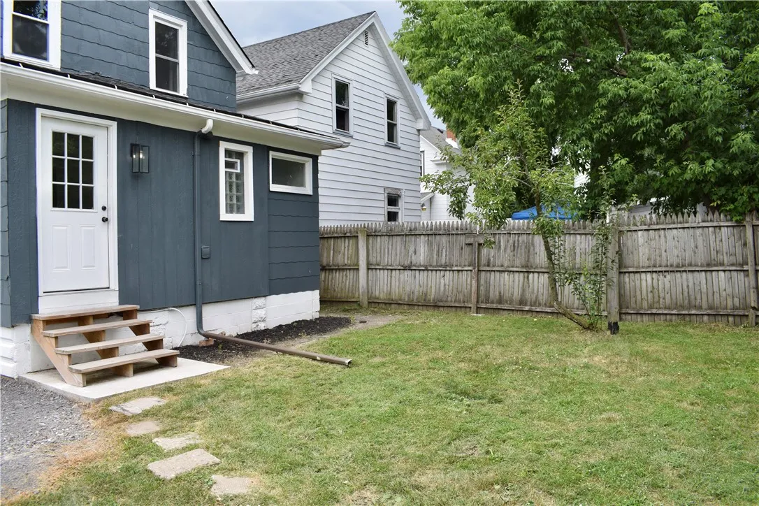 360 Ellison Street, Rochester, New York 14609, Rochester, New York 14609, 3 Bedrooms Bedrooms, 9 Rooms Rooms,2 BathroomsBathrooms,Residential,For Sale,360 Ellison Street, Rochester, New York 14609,R1621966