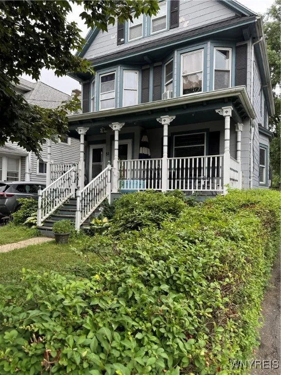 51 Ashton Place, Buffalo, New York 14220, Buffalo, New York 14220, 3 Bedrooms Bedrooms, ,2 BathroomsBathrooms,Residential,For Sale,51 Ashton Place, Buffalo, New York 14220,B1621668