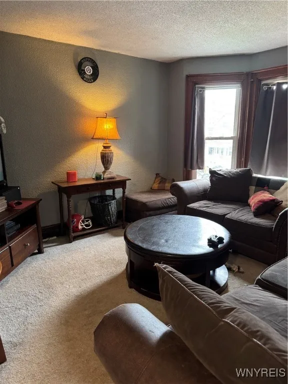 51 Ashton Place, Buffalo, New York 14220, Buffalo, New York 14220, 3 Bedrooms Bedrooms, ,2 BathroomsBathrooms,Residential,For Sale,51 Ashton Place, Buffalo, New York 14220,B1621668