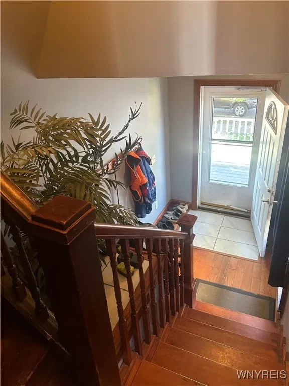 51 Ashton Place, Buffalo, New York 14220, Buffalo, New York 14220, 3 Bedrooms Bedrooms, ,2 BathroomsBathrooms,Residential,For Sale,51 Ashton Place, Buffalo, New York 14220,B1621668