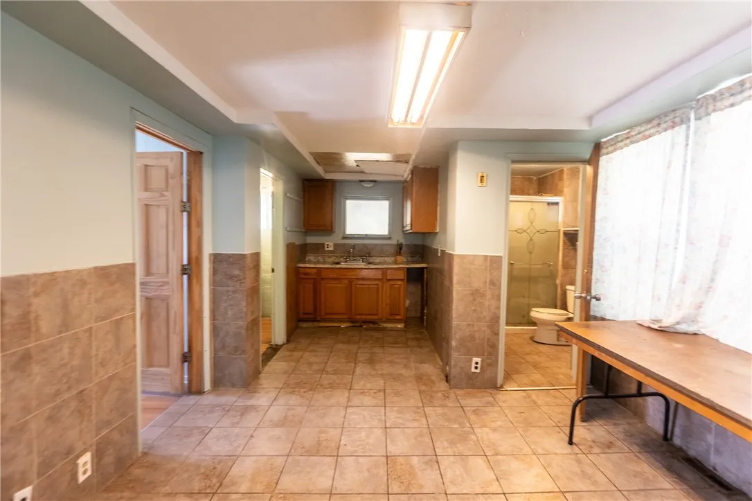 85 Brayton Street, Buffalo, New York 14213, Buffalo, New York 14213, 5 Bedrooms Bedrooms, ,2 BathroomsBathrooms,Residential,For Sale,85 Brayton Street, Buffalo, New York 14213,R1621122