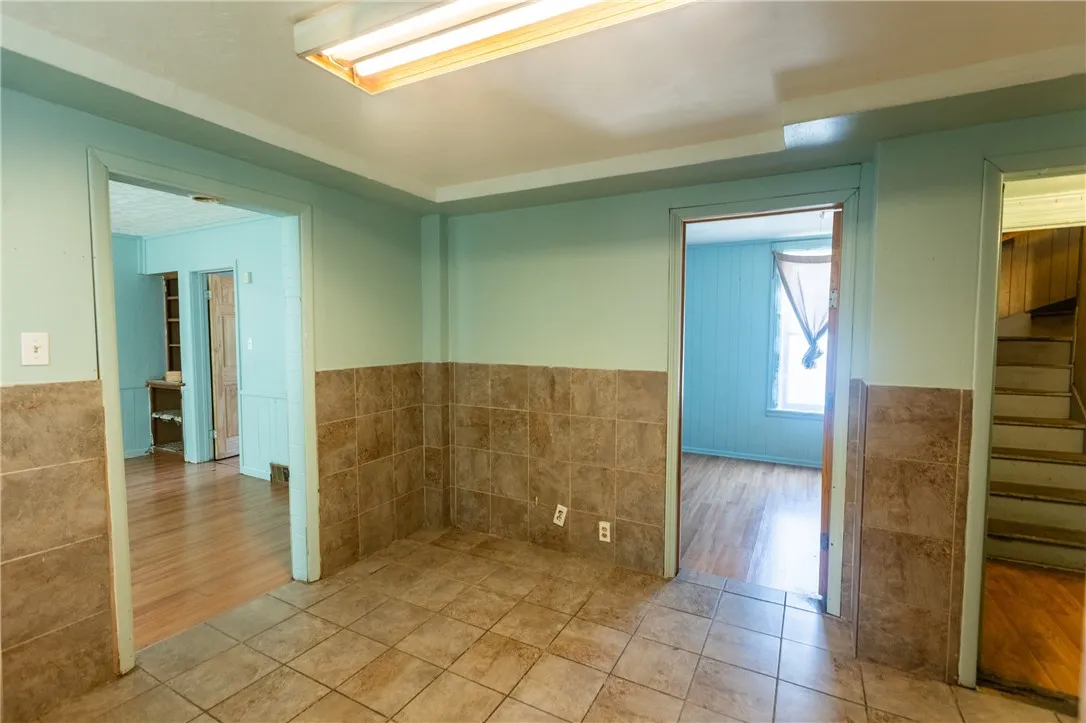85 Brayton Street, Buffalo, New York 14213, Buffalo, New York 14213, 5 Bedrooms Bedrooms, ,2 BathroomsBathrooms,Residential,For Sale,85 Brayton Street, Buffalo, New York 14213,R1621122