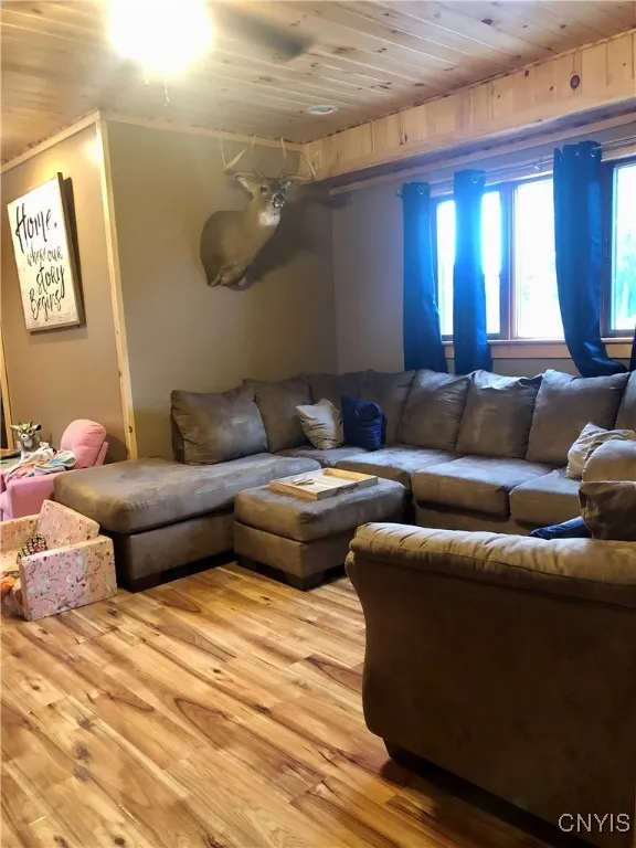 9086 Main Street Ss, Marcy, New York 13403, Marcy, New York 13403, 4 Bedrooms Bedrooms, 8 Rooms Rooms,2 BathroomsBathrooms,Residential,For Sale,9086 Main Street Ss, Marcy, New York 13403,S1622267