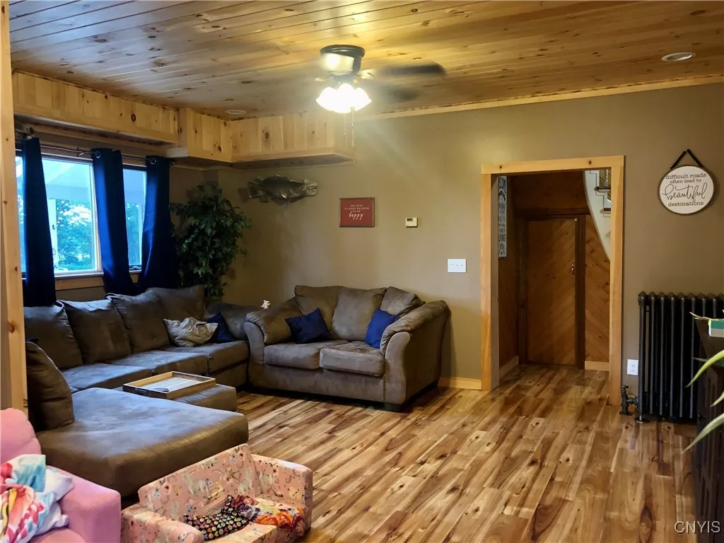 9086 Main Street Ss, Marcy, New York 13403, Marcy, New York 13403, 4 Bedrooms Bedrooms, 8 Rooms Rooms,2 BathroomsBathrooms,Residential,For Sale,9086 Main Street Ss, Marcy, New York 13403,S1622267
