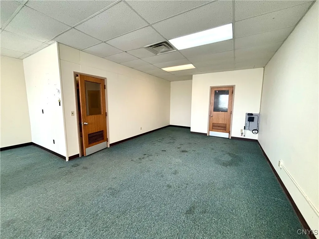 66 Genesee Street, Auburn, New York 13021, Auburn, New York 13021, ,Commercial Lease,For Rent,66 Genesee Street, Auburn, New York 13021,S1621650