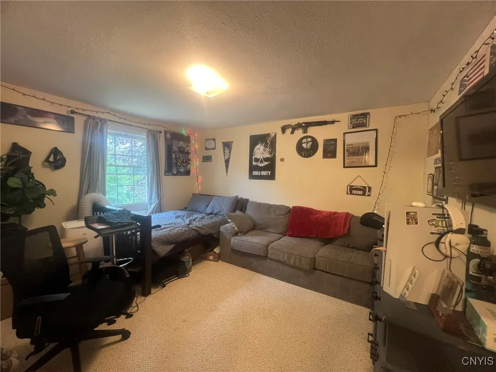 20 Pond Path, Oswego, New York 13126, Oswego, New York 13126, 4 Bedrooms Bedrooms, 8 Rooms Rooms,2 BathroomsBathrooms,Residential,For Sale,20 Pond Path, Oswego, New York 13126,S1622232