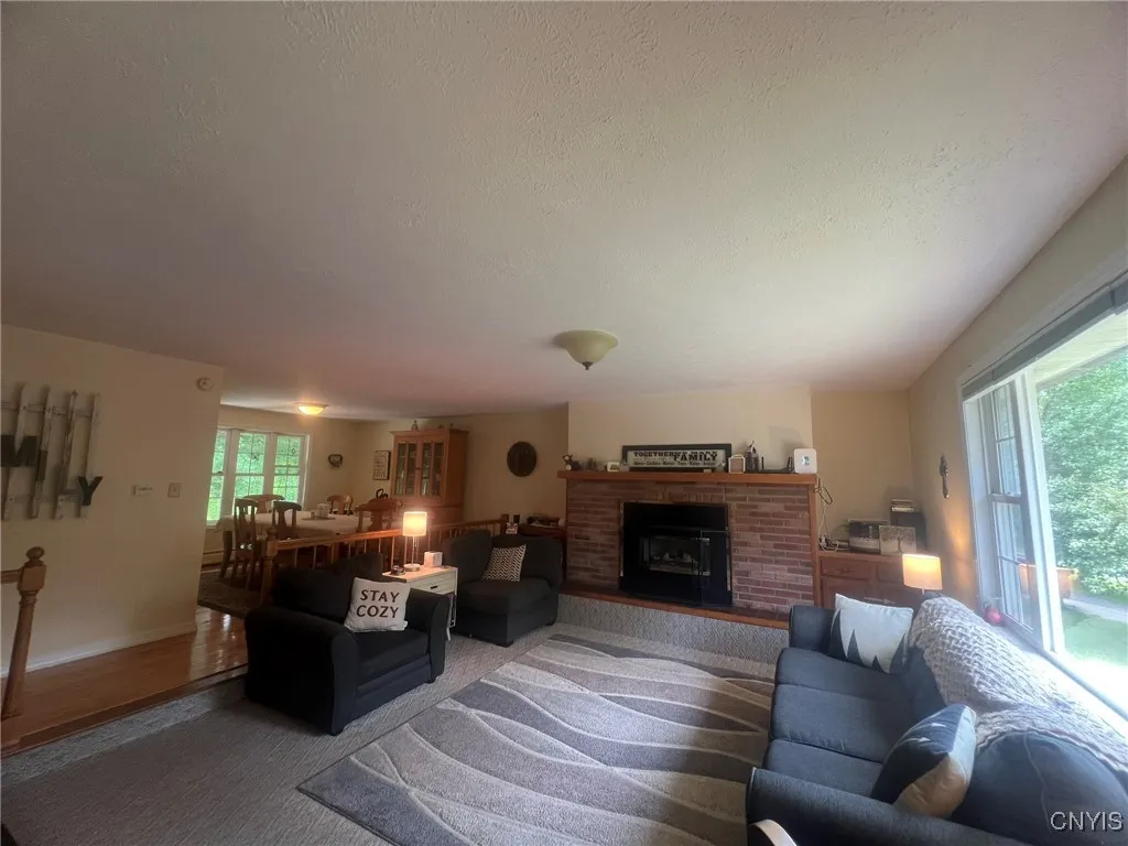 20 Pond Path, Oswego, New York 13126, Oswego, New York 13126, 4 Bedrooms Bedrooms, 8 Rooms Rooms,2 BathroomsBathrooms,Residential,For Sale,20 Pond Path, Oswego, New York 13126,S1622232