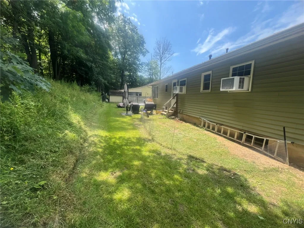 20 Pond Path, Oswego, New York 13126, Oswego, New York 13126, 4 Bedrooms Bedrooms, 8 Rooms Rooms,2 BathroomsBathrooms,Residential,For Sale,20 Pond Path, Oswego, New York 13126,S1622232