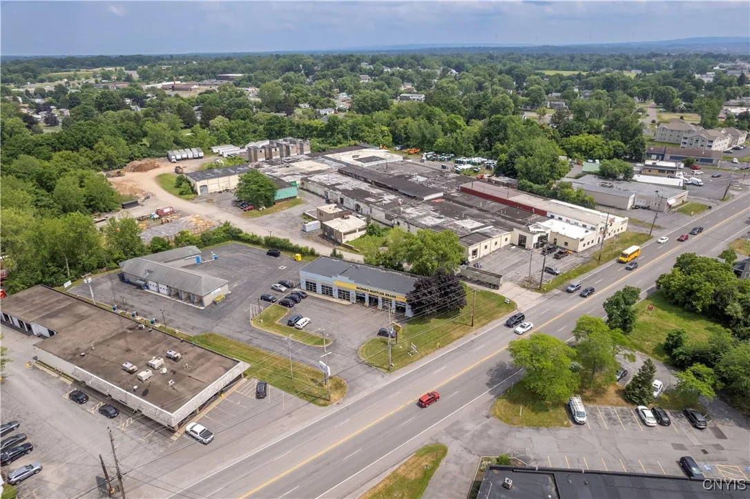 900 Old Liverpool Road, Salina, New York 13088, Salina, New York 13088, ,Commercial Sale,For Sale,900 Old Liverpool Road, Salina, New York 13088,S1621355