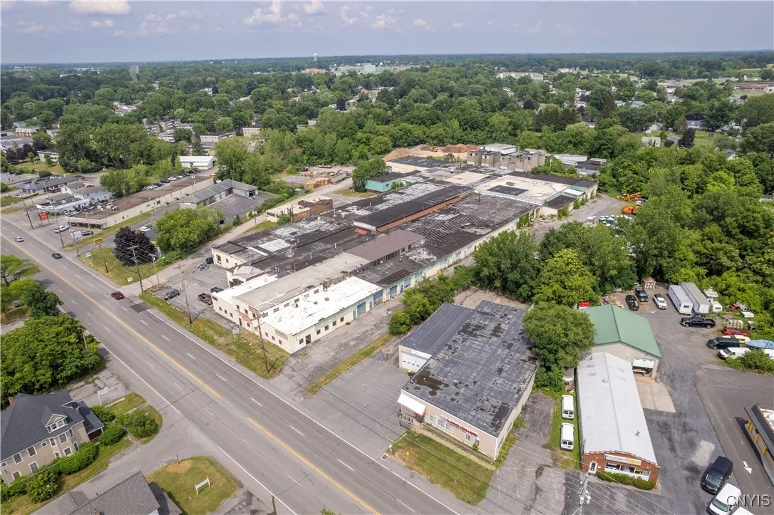 900 Old Liverpool Road, Salina, New York 13088, Salina, New York 13088, ,Commercial Sale,For Sale,900 Old Liverpool Road, Salina, New York 13088,S1621355