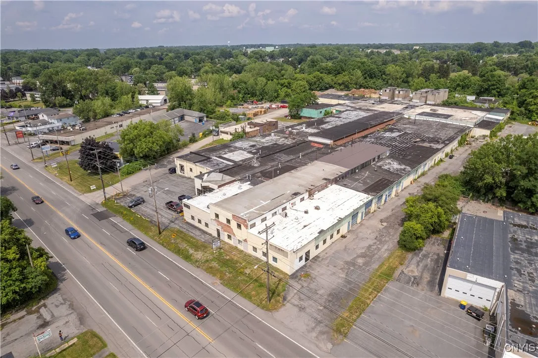 900 Old Liverpool Road, Salina, New York 13088, Salina, New York 13088, ,Commercial Sale,For Sale,900 Old Liverpool Road, Salina, New York 13088,S1621355