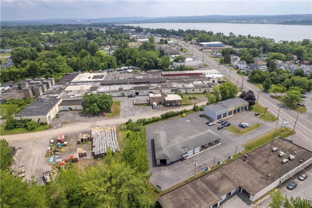900 Old Liverpool Road, Salina, New York 13088, Salina, New York 13088, ,Commercial Sale,For Sale,900 Old Liverpool Road, Salina, New York 13088,S1621355