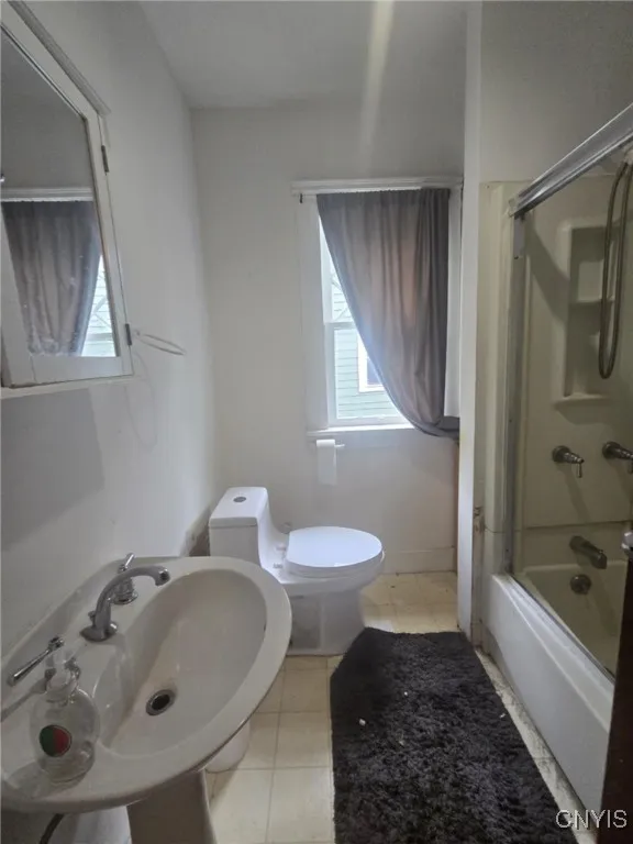 826 Lancaster Avenue, Syracuse, New York 13210, Syracuse, New York 13210, 4 Bedrooms Bedrooms, 8 Rooms Rooms,1 BathroomBathrooms,Residential,For Sale,826 Lancaster Avenue, Syracuse, New York 13210,S1622113
