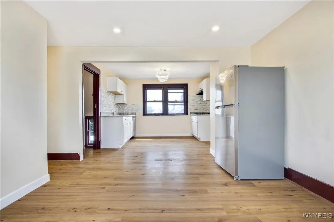 153 Hinman Avenue, Buffalo, New York 14216, Buffalo, New York 14216, 5 Bedrooms Bedrooms, ,2 BathroomsBathrooms,Residential,For Sale,153 Hinman Avenue, Buffalo, New York 14216,B1620308