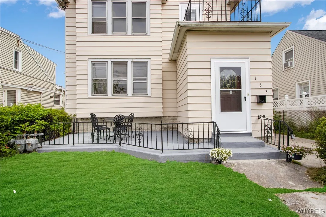 153 Hinman Avenue, Buffalo, New York 14216, Buffalo, New York 14216, 5 Bedrooms Bedrooms, ,2 BathroomsBathrooms,Residential,For Sale,153 Hinman Avenue, Buffalo, New York 14216,B1620308