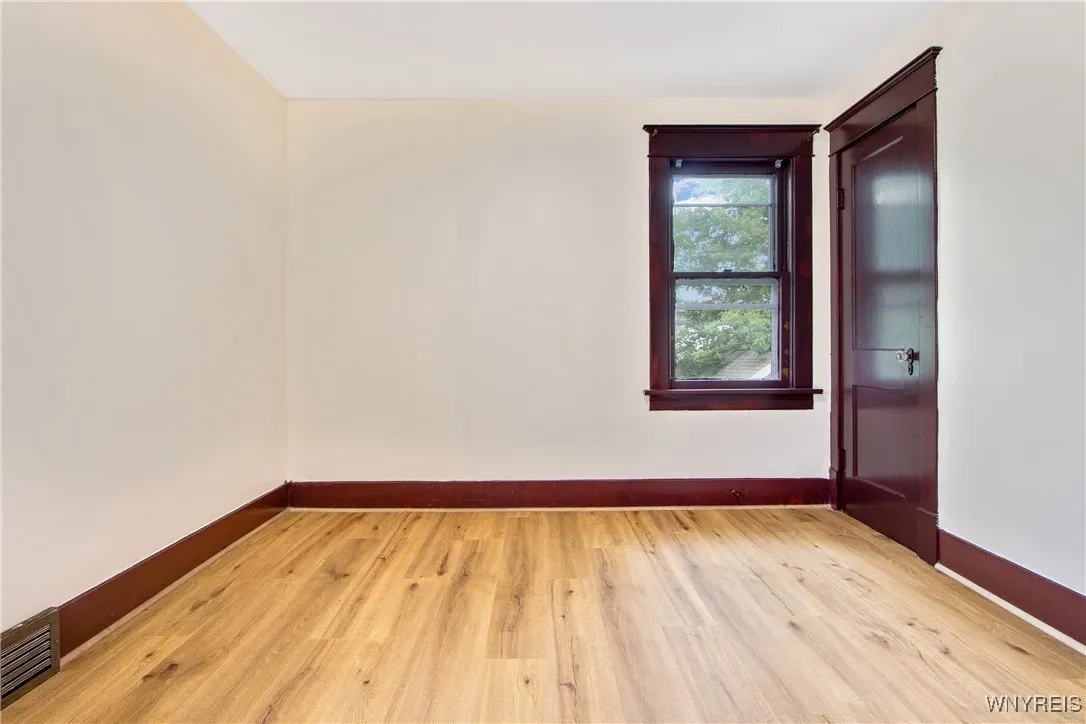 153 Hinman Avenue, Buffalo, New York 14216, Buffalo, New York 14216, 5 Bedrooms Bedrooms, ,2 BathroomsBathrooms,Residential,For Sale,153 Hinman Avenue, Buffalo, New York 14216,B1620308