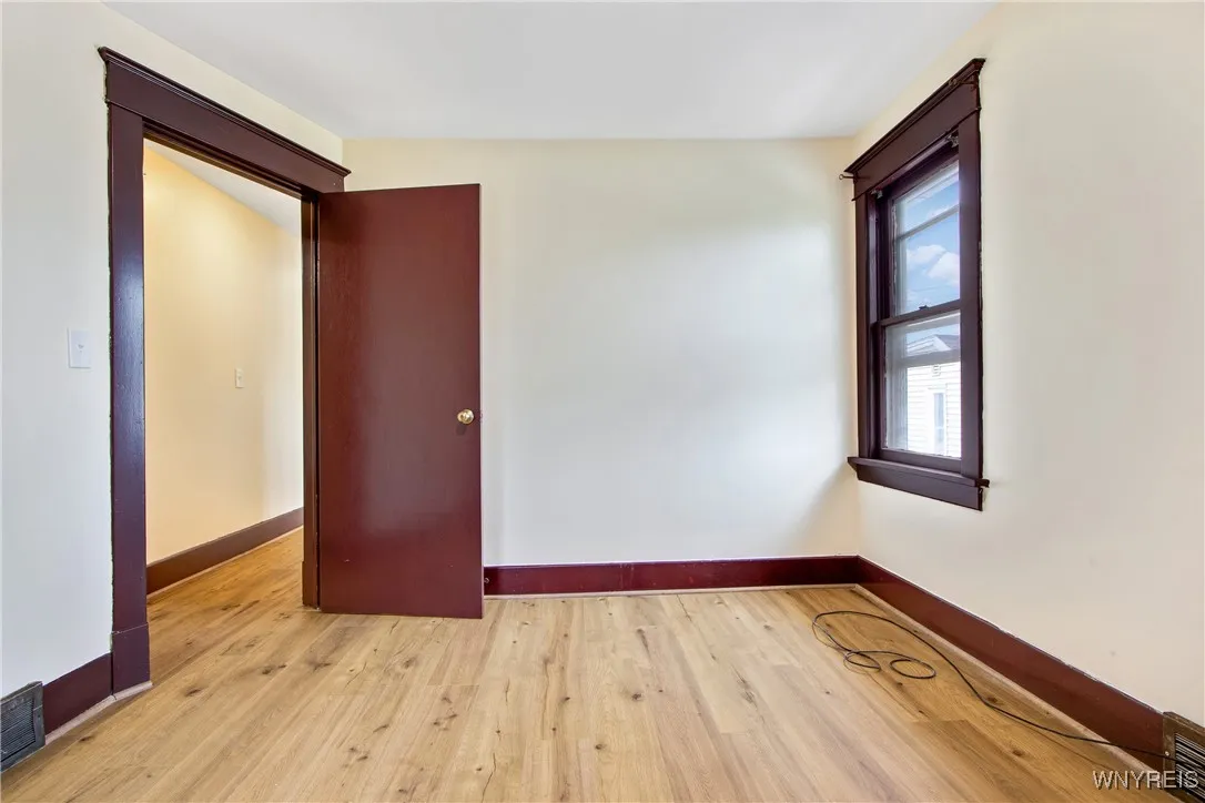 153 Hinman Avenue, Buffalo, New York 14216, Buffalo, New York 14216, 5 Bedrooms Bedrooms, ,2 BathroomsBathrooms,Residential,For Sale,153 Hinman Avenue, Buffalo, New York 14216,B1620308