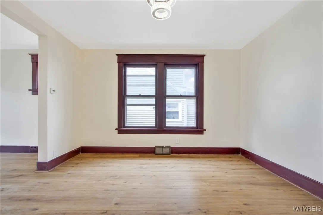 153 Hinman Avenue, Buffalo, New York 14216, Buffalo, New York 14216, 5 Bedrooms Bedrooms, ,2 BathroomsBathrooms,Residential,For Sale,153 Hinman Avenue, Buffalo, New York 14216,B1620308