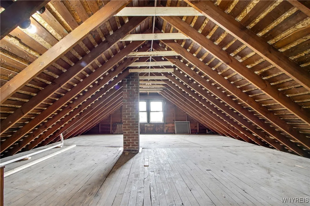 153 Hinman Avenue, Buffalo, New York 14216, Buffalo, New York 14216, 5 Bedrooms Bedrooms, ,2 BathroomsBathrooms,Residential,For Sale,153 Hinman Avenue, Buffalo, New York 14216,B1620308