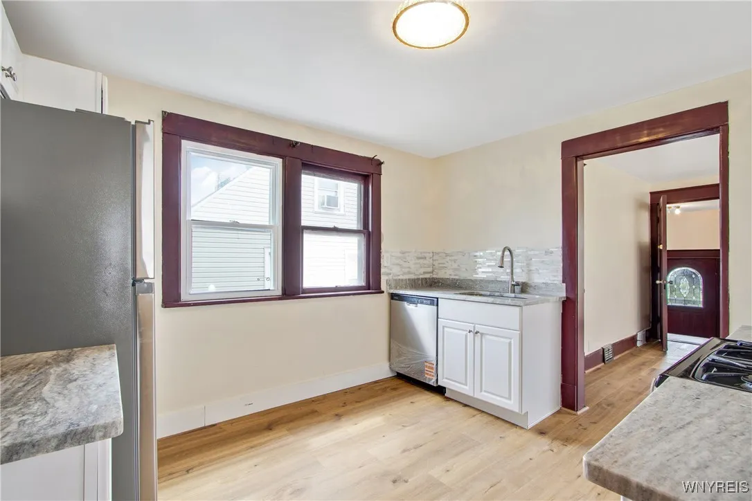 153 Hinman Avenue, Buffalo, New York 14216, Buffalo, New York 14216, 5 Bedrooms Bedrooms, ,2 BathroomsBathrooms,Residential,For Sale,153 Hinman Avenue, Buffalo, New York 14216,B1620308