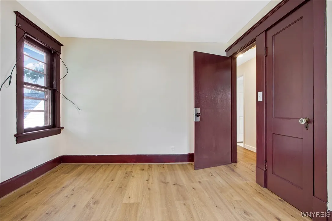 153 Hinman Avenue, Buffalo, New York 14216, Buffalo, New York 14216, 5 Bedrooms Bedrooms, ,2 BathroomsBathrooms,Residential,For Sale,153 Hinman Avenue, Buffalo, New York 14216,B1620308