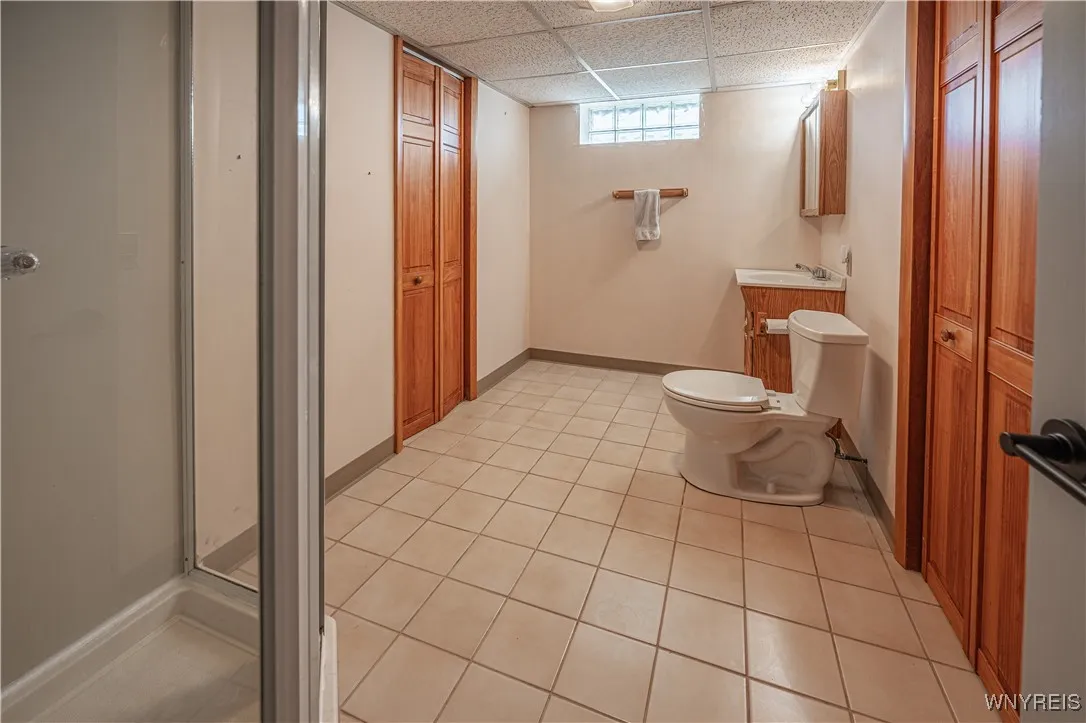 24 Ceil Drive, Cheektowaga, New York 14227, Cheektowaga, New York 14227, 3 Bedrooms Bedrooms, 5 Rooms Rooms,2 BathroomsBathrooms,Residential,Closed,24 Ceil Drive, Cheektowaga, New York 14227,0,B1621951