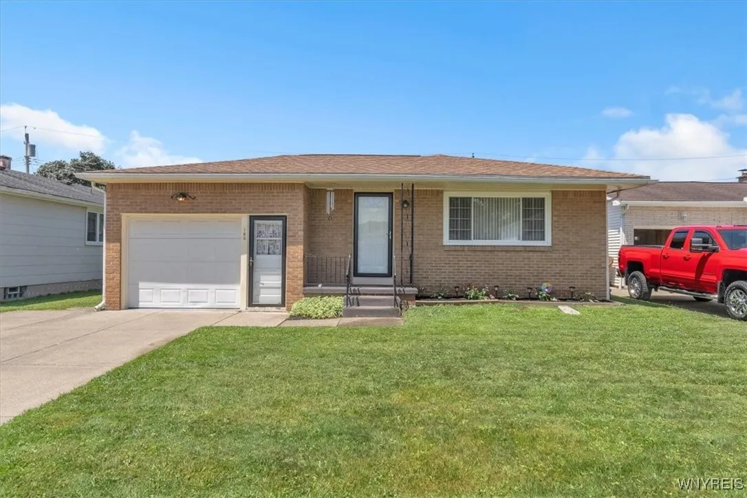 190 Gary Lane, Cheektowaga, New York 14227, Cheektowaga, New York 14227, 3 Bedrooms Bedrooms, 6 Rooms Rooms,1 BathroomBathrooms,Residential,Closed,190 Gary Lane, Cheektowaga, New York 14227,0,B1621980