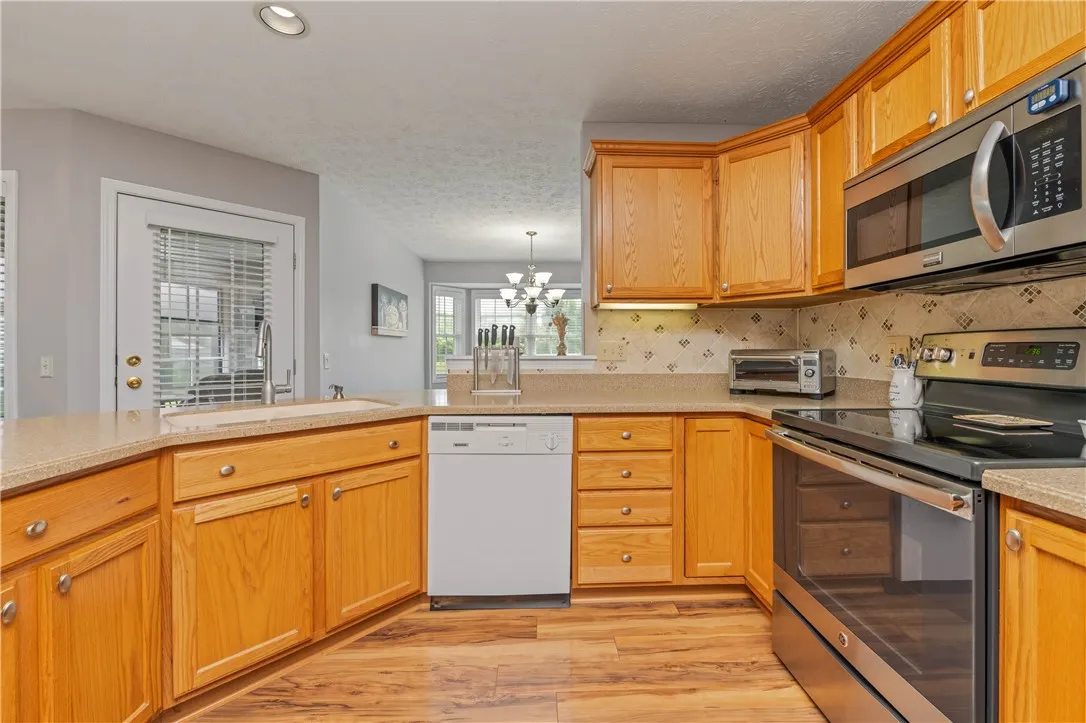 65 Sotheby Drive, Greece, New York 14626, Greece, New York 14626, 3 Bedrooms Bedrooms, 6 Rooms Rooms,2 BathroomsBathrooms,Residential,Closed,65 Sotheby Drive, Greece, New York 14626,0,R1621957