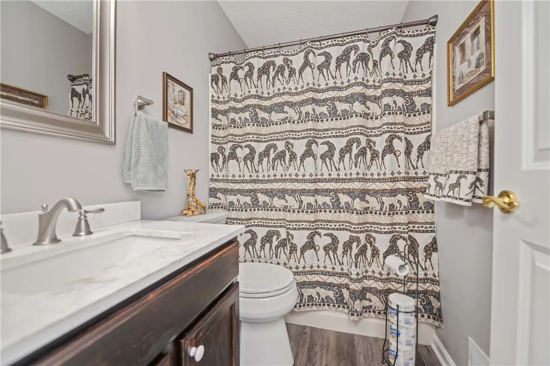 65 Sotheby Drive, Greece, New York 14626, Greece, New York 14626, 3 Bedrooms Bedrooms, 6 Rooms Rooms,2 BathroomsBathrooms,Residential,Closed,65 Sotheby Drive, Greece, New York 14626,0,R1621957