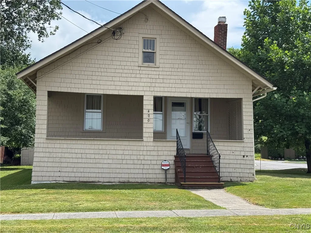 400 Pawling Street, Watertown City, New York 13601, Watertown City, New York 13601, 2 Bedrooms Bedrooms, 7 Rooms Rooms,1 BathroomBathrooms,Residential Lease,Closed,400 Pawling Street, Watertown City, New York 13601,0,S1622189
