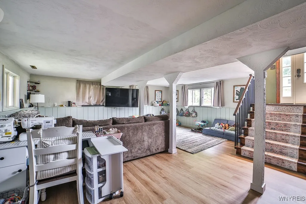 3300 Wildwood Drive, Niagara, New York 14304, Niagara, New York 14304, 3 Bedrooms Bedrooms, 8 Rooms Rooms,1 BathroomBathrooms,Residential,Closed,3300 Wildwood Drive, Niagara, New York 14304,0,B1622281