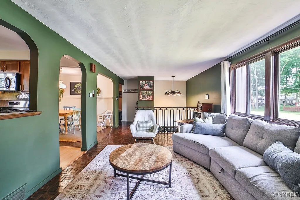 3300 Wildwood Drive, Niagara, New York 14304, Niagara, New York 14304, 3 Bedrooms Bedrooms, 8 Rooms Rooms,1 BathroomBathrooms,Residential,Closed,3300 Wildwood Drive, Niagara, New York 14304,0,B1622281