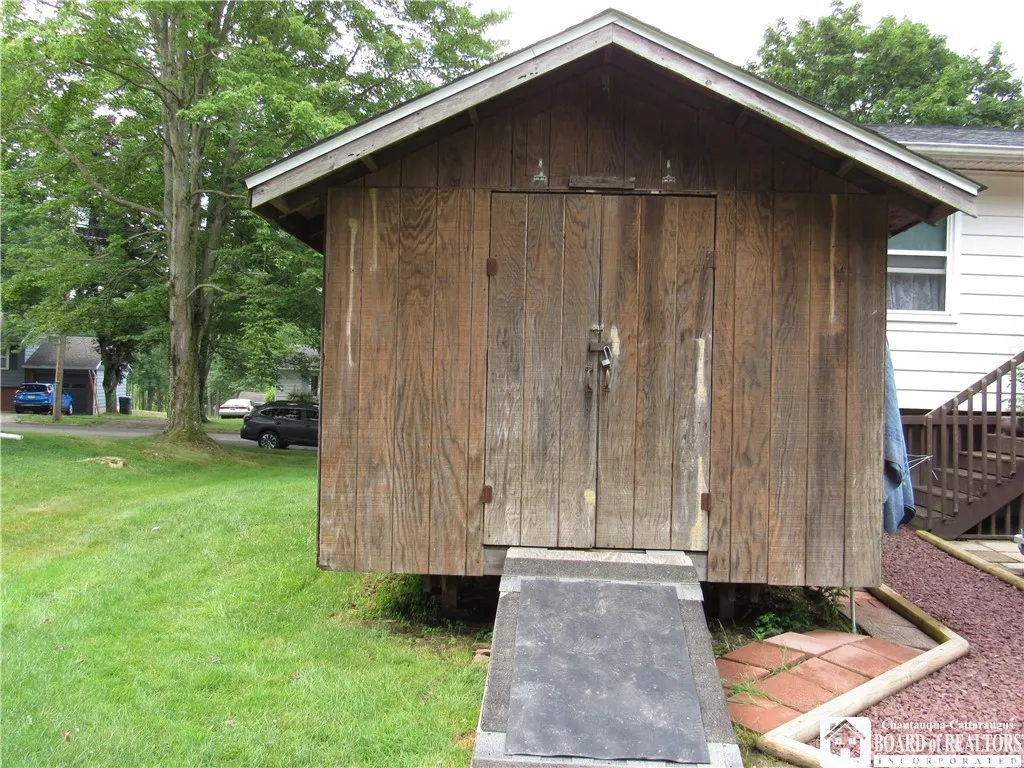 345 East Virginia Boulevard, Jamestown, New York 1, Jamestown, New York 14701, 4 Bedrooms Bedrooms, 8 Rooms Rooms,2 BathroomsBathrooms,Residential,For Sale,345 East Virginia Boulevard, Jamestown, New York 1,R1621978