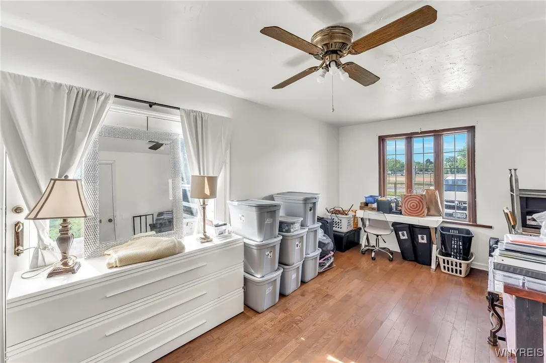 302 Midland Avenue, Tonawanda, New York 14223, Tonawanda, New York 14223, 3 Bedrooms Bedrooms, 5 Rooms Rooms,1 BathroomBathrooms,Residential,For Sale,302 Midland Avenue, Tonawanda, New York 14223,B1622288