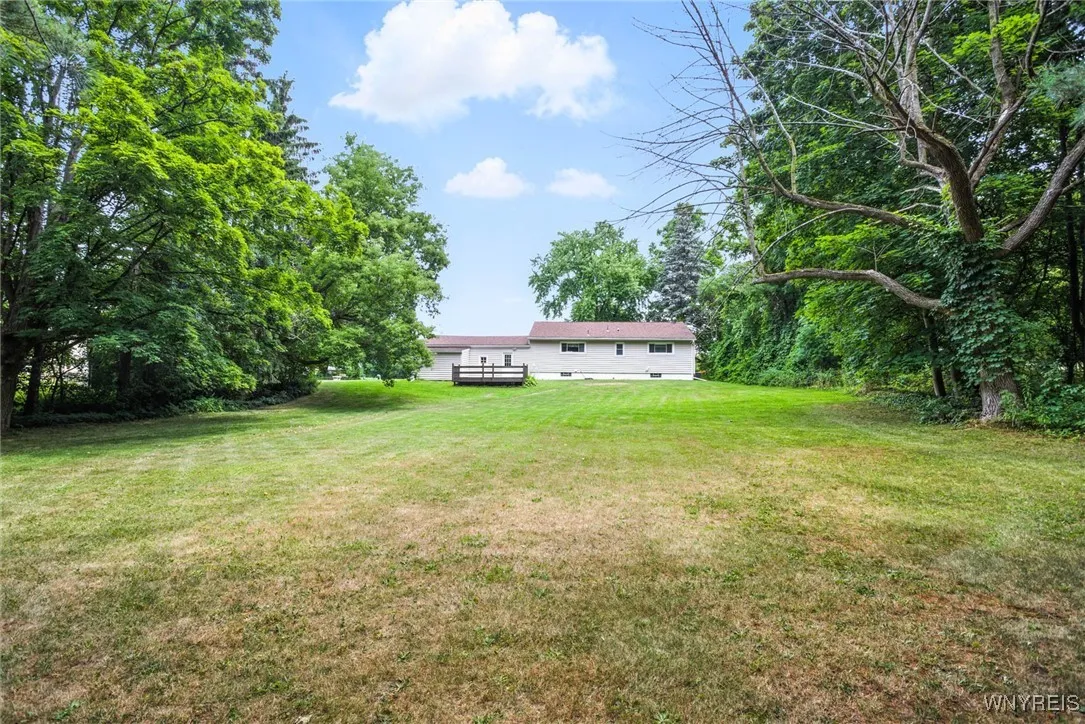 5042 Ellicott Street Road, Batavia, New York 14020, Batavia, New York 14020, 3 Bedrooms Bedrooms, 7 Rooms Rooms,1 BathroomBathrooms,Residential,For Sale,5042 Ellicott Street Road, Batavia, New York 14020,B1621092