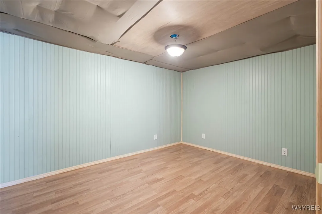 5042 Ellicott Street Road, Batavia, New York 14020, Batavia, New York 14020, 3 Bedrooms Bedrooms, 7 Rooms Rooms,1 BathroomBathrooms,Residential,For Sale,5042 Ellicott Street Road, Batavia, New York 14020,B1621092