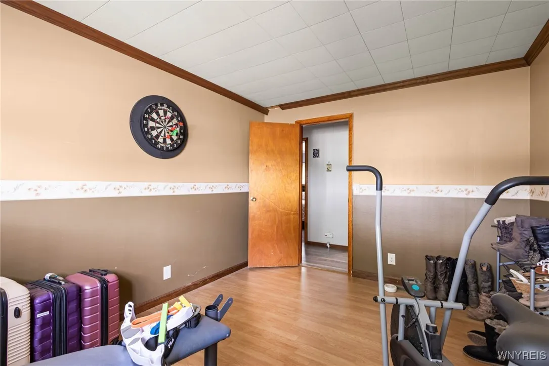 5042 Ellicott Street Road, Batavia, New York 14020, Batavia, New York 14020, 3 Bedrooms Bedrooms, 7 Rooms Rooms,1 BathroomBathrooms,Residential,For Sale,5042 Ellicott Street Road, Batavia, New York 14020,B1621092