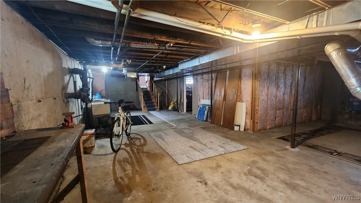 5042 Ellicott Street Road, Batavia, New York 14020, Batavia, New York 14020, 3 Bedrooms Bedrooms, 7 Rooms Rooms,1 BathroomBathrooms,Residential,For Sale,5042 Ellicott Street Road, Batavia, New York 14020,B1621092