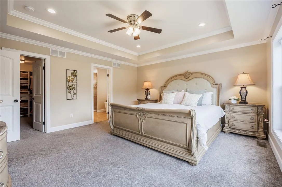 48 Nature View, Pittsford, New York 14534, Pittsford, New York 14534, 5 Bedrooms Bedrooms, 10 Rooms Rooms,3 BathroomsBathrooms,Residential,For Sale,48 Nature View, Pittsford, New York 14534,R1621225