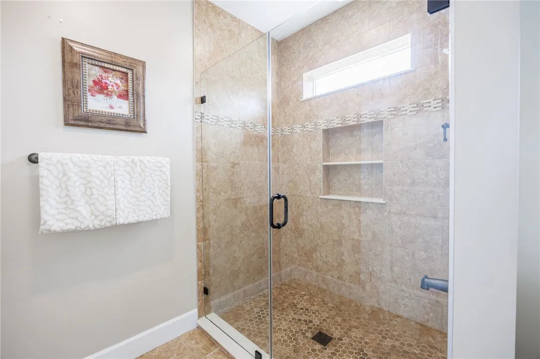 48 Nature View, Pittsford, New York 14534, Pittsford, New York 14534, 5 Bedrooms Bedrooms, 10 Rooms Rooms,3 BathroomsBathrooms,Residential,For Sale,48 Nature View, Pittsford, New York 14534,R1621225