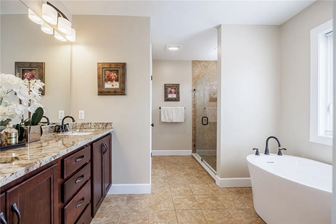 48 Nature View, Pittsford, New York 14534, Pittsford, New York 14534, 5 Bedrooms Bedrooms, 10 Rooms Rooms,3 BathroomsBathrooms,Residential,For Sale,48 Nature View, Pittsford, New York 14534,R1621225